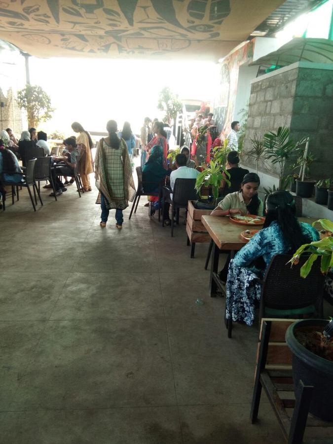 Hotel Swathi Hospet Dış mekan fotoğraf